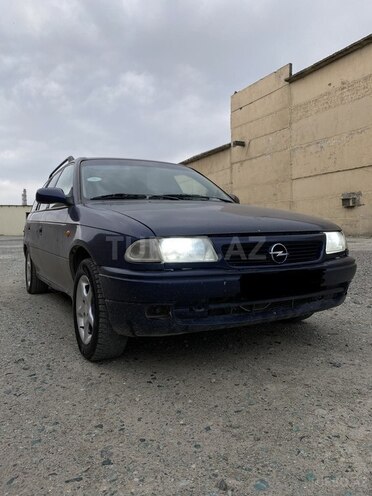 Opel Astra 1997, 352,000 km - 1.6 л - Sumqayıt