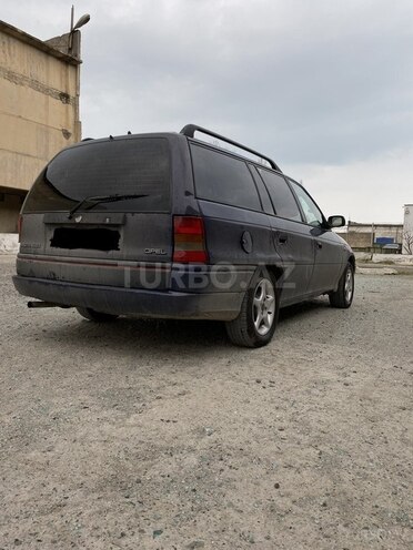 Opel Astra 1997, 352,000 km - 1.6 л - Sumqayıt