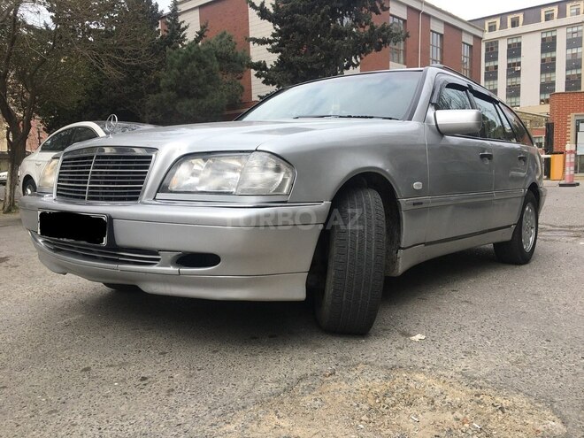 Mercedes C 220 1999, 390,000 km - 2.2 л - Bakı