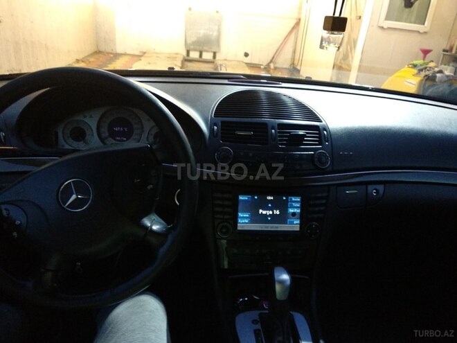 Mercedes E 270 2002, 448,000 km - 2.7 l - Bakı
