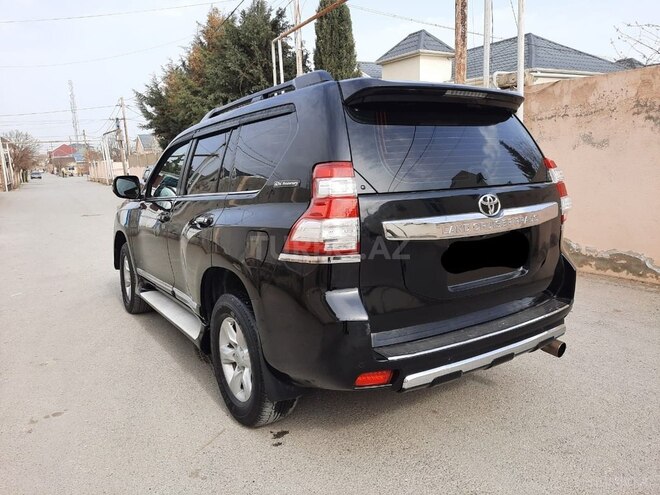 Toyota Prado 2010, 200,000 km - 2.7 l - Bakı