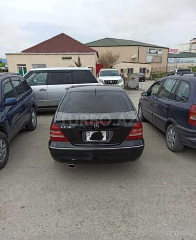 Mercedes C 250 2006, 233,000 km - 2.5 l - Bakı