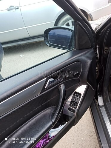 Mercedes C 250 2006, 233,000 km - 2.5 l - Bakı