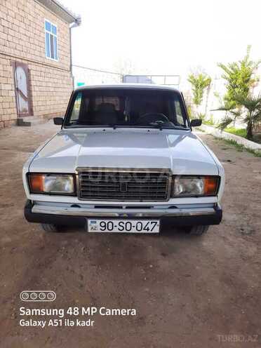 LADA (VAZ) 2107 2010, 93,000 km - 1.6 л - Salyan