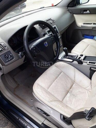 Volvo  2007, 218,000 km - 2.4 l - Bakı
