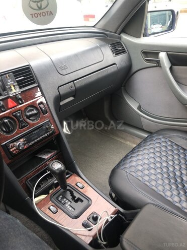 Mercedes C 200 1997, 310,000 km - 2.0 l - Bakı