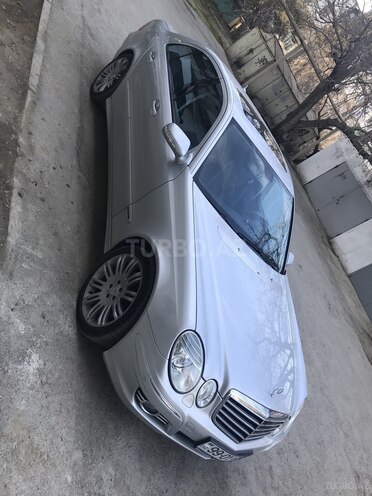 Mercedes E 220 2008, 197,000 km - 2.2 л - Bakı