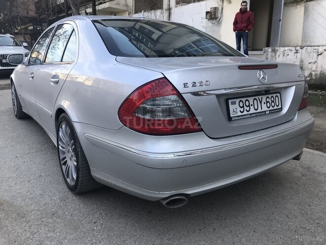 Mercedes E 220 2008, 197,000 km - 2.2 л - Bakı