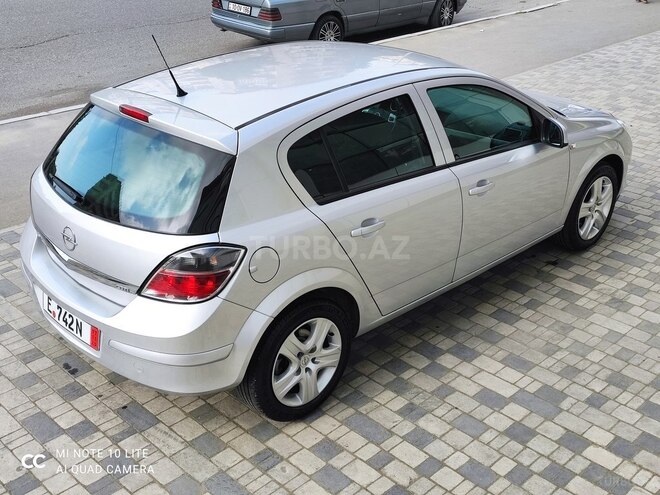 Opel Astra 2009, 148,354 km - 1.3 l - Bakı