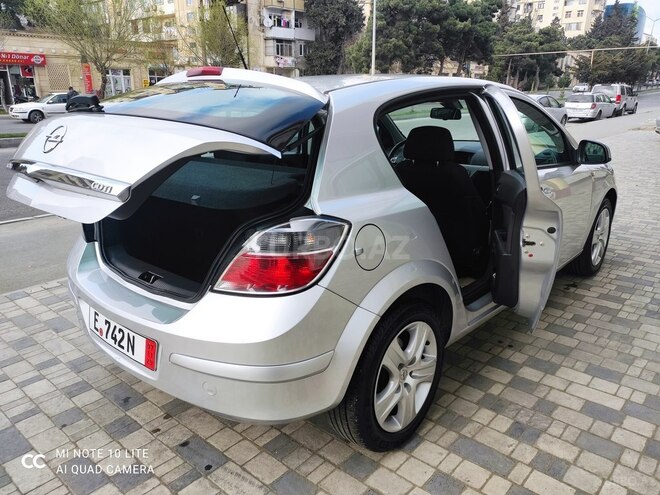Opel Astra 2009, 148,354 km - 1.3 l - Bakı