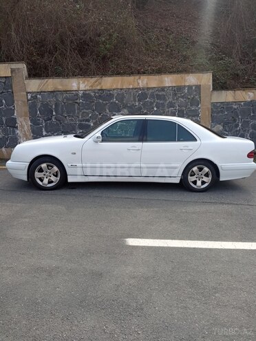 Mercedes E 230 1996, 441,158 km - 2.3 l - Balakən