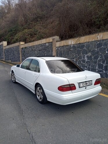 Mercedes E 230 1996, 441,158 km - 2.3 l - Balakən