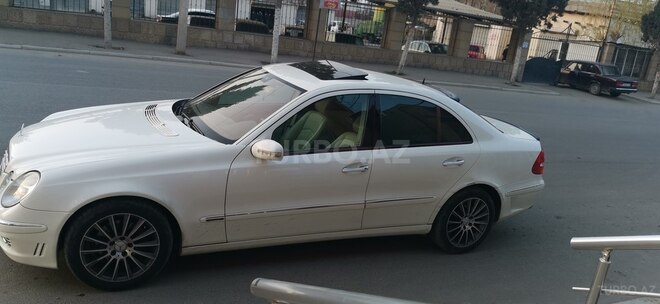 Mercedes E 240 2002, 229,929 km - 2.6 l - Gəncə
