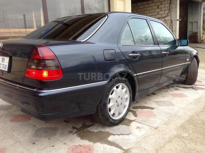 Mercedes C 240 2000, 294,000 km - 2.4 л - Tovuz