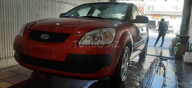 Kia Rio 2006, 182,127 km - 1.4 л - Xırdalan