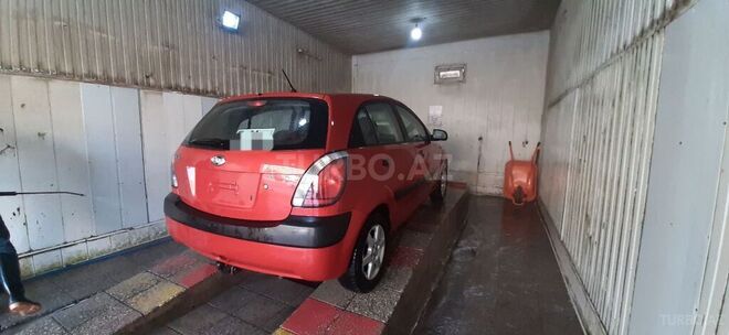 Kia Rio 2006, 182,127 km - 1.4 л - Xırdalan