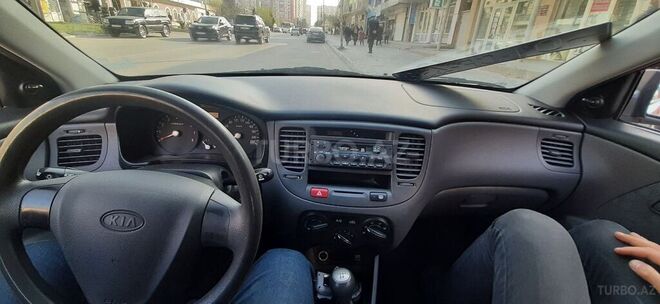Kia Rio 2006, 182,127 km - 1.4 л - Xırdalan