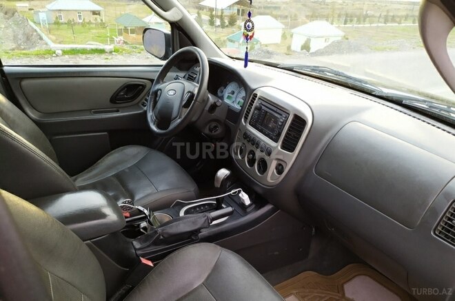 Ford Escape 2007, 165,000 km - 2.3 l - Şəki