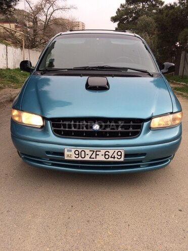 Chrysler Voyager 1999, 209,000 km - 3.3 l - Bakı