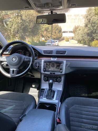 Volkswagen Passat 2011, 110,000 km - 1.8 l - Bakı