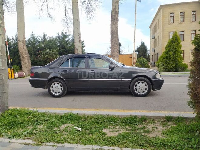 Mercedes C 220 1994, 335,964 km - 2.2 l - Bakı