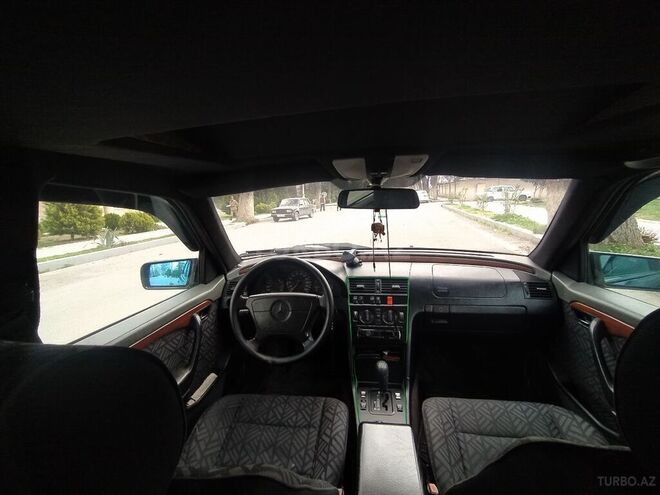 Mercedes C 220 1994, 335,964 km - 2.2 l - Bakı