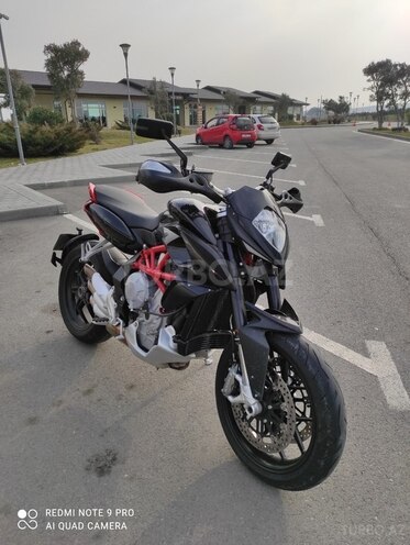 MV Agusta  2014, 6,000 km - 0.8 l - Bakı
