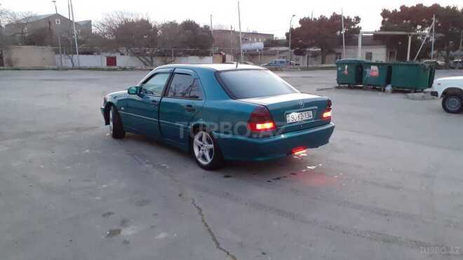 Mercedes C 200 1998, 305,000 km - 2.0 l - Bakı