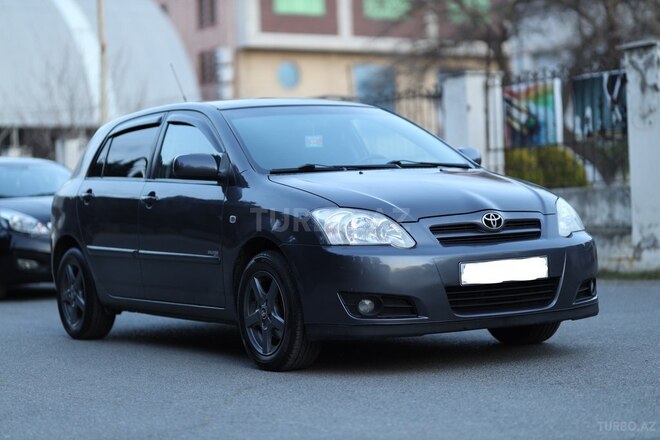 Toyota Corolla 2007, 185,000 km - 1.4 l - Bakı