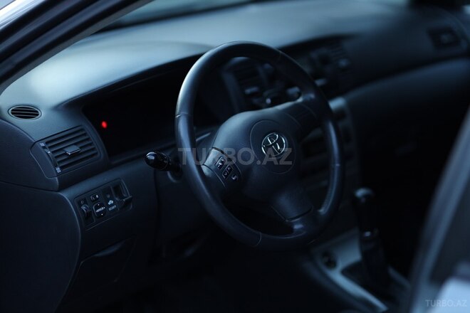 Toyota Corolla 2007, 185,000 km - 1.4 l - Bakı