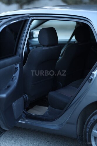 Toyota Corolla 2007, 185,000 km - 1.4 l - Bakı