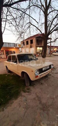 LADA (VAZ) 21011 1984, 387,684 km - 1.3 l - Quba