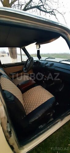 LADA (VAZ) 21011 1984, 387,684 km - 1.3 l - Quba