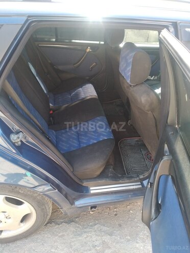 Mercedes C 180 2000, 548,764 km - 1.8 l - Bakı