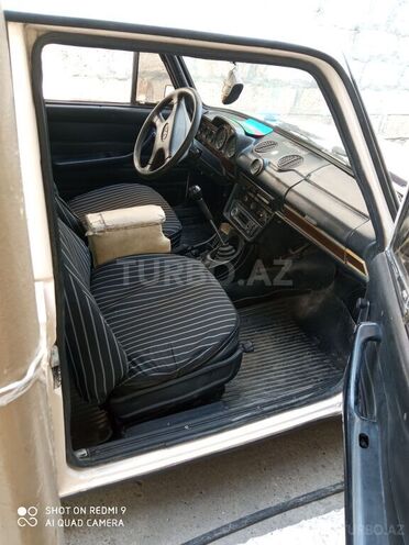 LADA (VAZ) 2106 1988, 150,000 km - 1.5 l - Yevlax