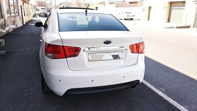 Kia Cerato 2011, 170,000 km - 2.0 л - Bakı