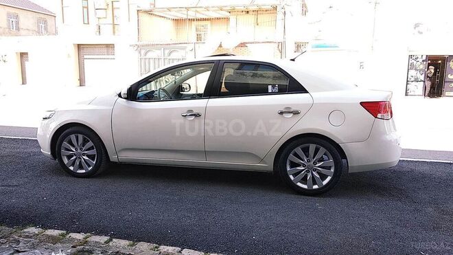 Kia Cerato 2011, 170,000 km - 2.0 л - Bakı