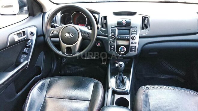 Kia Cerato 2011, 170,000 km - 2.0 л - Bakı