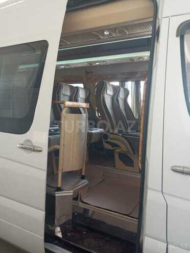 Mercedes Sprinter 518 2007, 215,000 km - 3.0 л - Neftçala