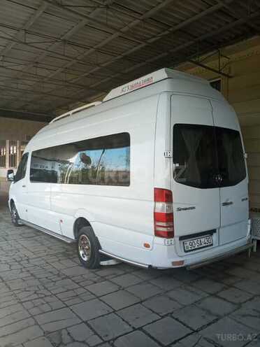 Mercedes Sprinter 518 2007, 215,000 km - 3.0 л - Neftçala
