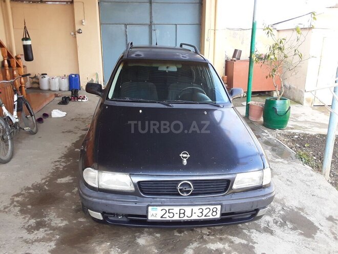 Opel Astra 1995, 248,230 km - 1.6 л - Gəncə