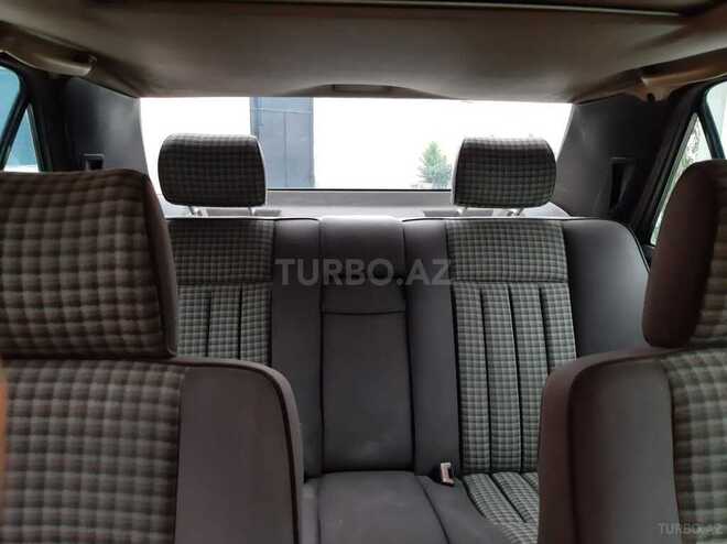 Mercedes E 300 1991, 354,698 km - 3.0 л - Bakı