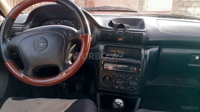 Opel Astra 1997, 573,000 km - 1.6 l - Bakı