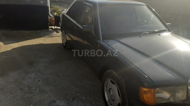 Mercedes 190 1991, 420,000 km - 2.0 l - Bakı