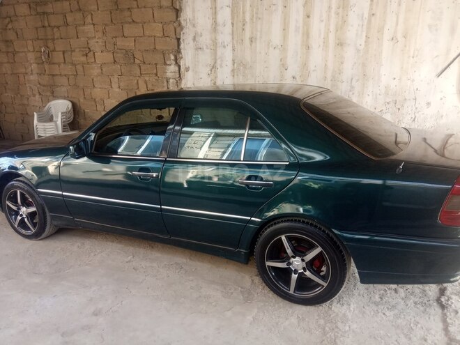 Mercedes C 220 1995, 339,000 km - 2.2 l - Bakı