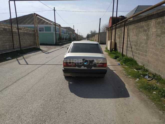 Mercedes 190 1992, 545,565 km - 2.0 l - Bakı