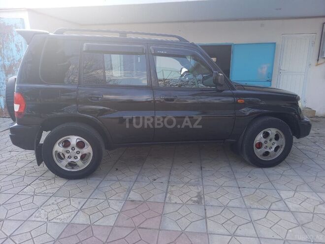 Mitsubishi Pajero io 2000, 212,345 km - 1.8 л - Beyləqan