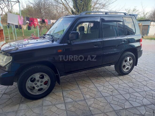 Mitsubishi Pajero io 2000, 212,345 km - 1.8 л - Beyləqan