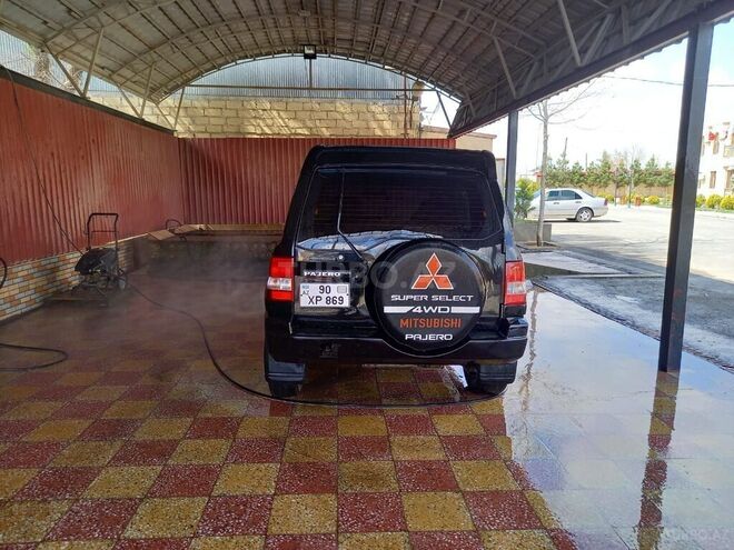 Mitsubishi Pajero io 2000, 212,345 km - 1.8 л - Beyləqan
