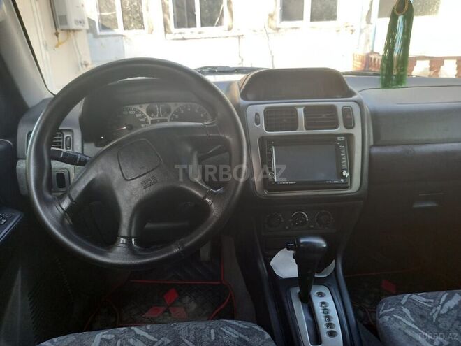 Mitsubishi Pajero io 2000, 212,345 km - 1.8 л - Beyləqan
